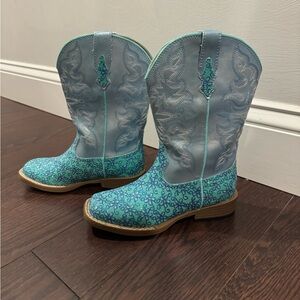 Girls cowgirl boots